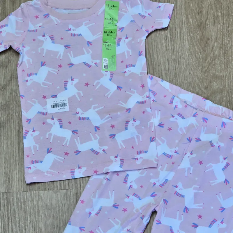 Pijama Color Rosado Con unicornios