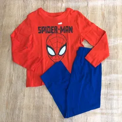 Pijama con Spiderman 