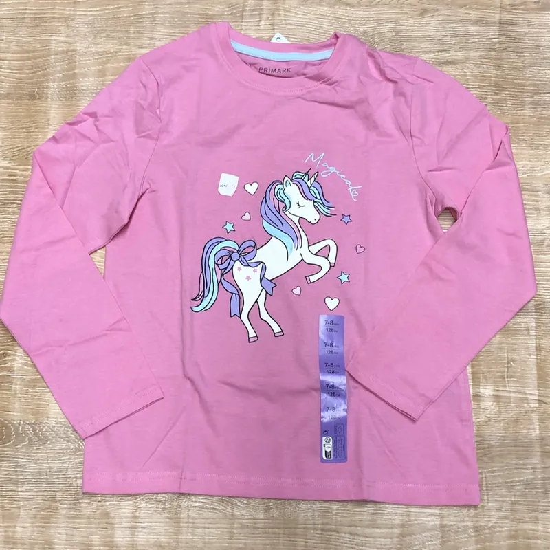 Pijama con unicornio color rosado 