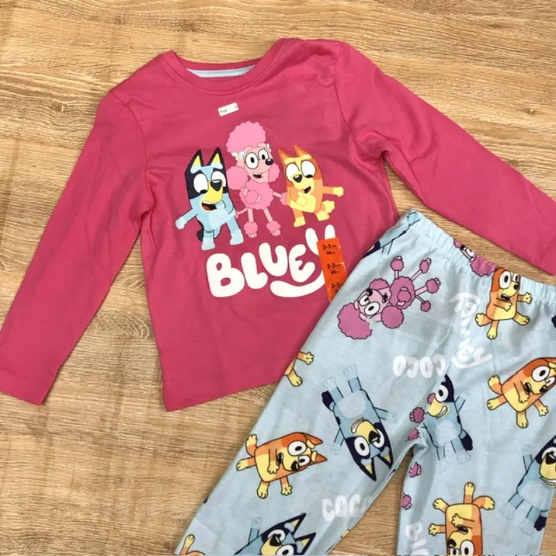 Pijama de Bluey color rosado y azul