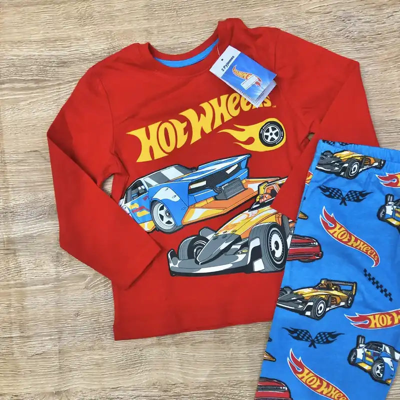 Pijama de Hot Wheels 