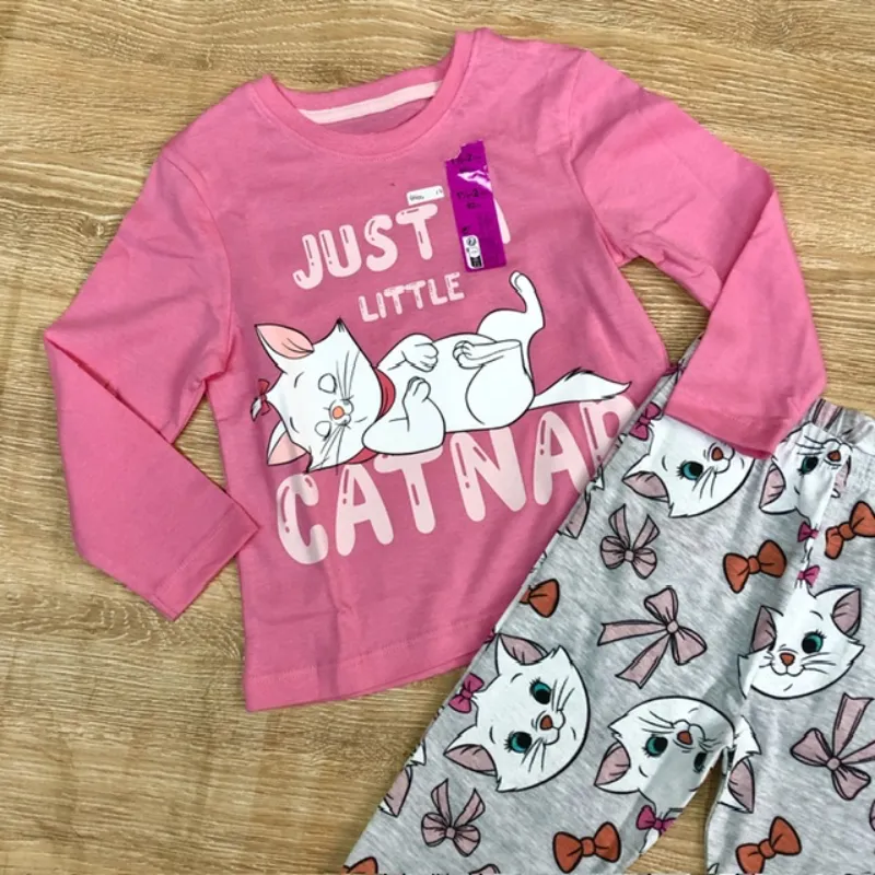 Pijama de Marie color rosado y gris