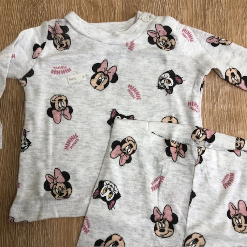 Pijama de Minnie Mouse 