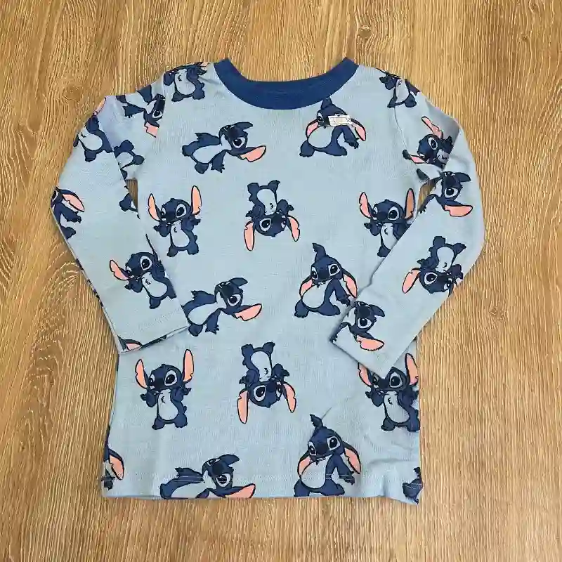 Pijama de Stitch azul claro