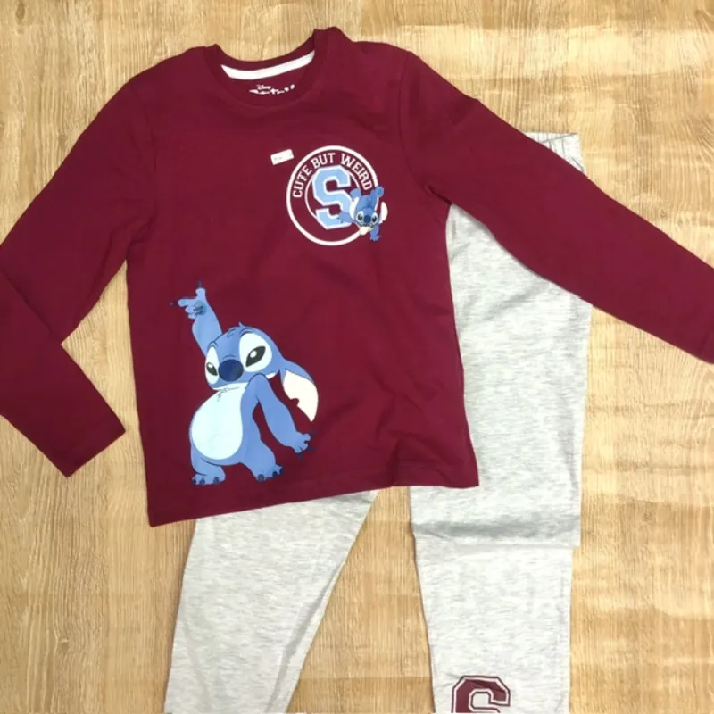 Pijama de Stitch color rojo vino 