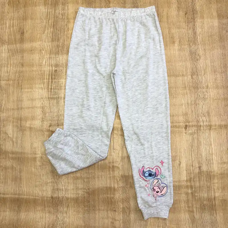 Pijama de Stitch color violeta 