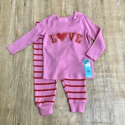 Pijama “Love” color rosado 