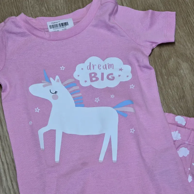 Pijama Rosado con Unicornios Dream Big