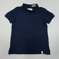 Polo color azul oscuro 