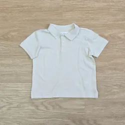 Polo color beich básico