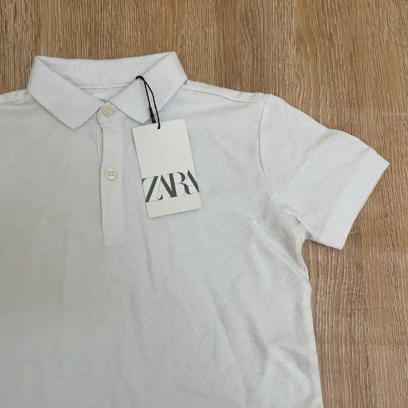 Polo color blanco 