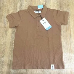 Polo color marrón 