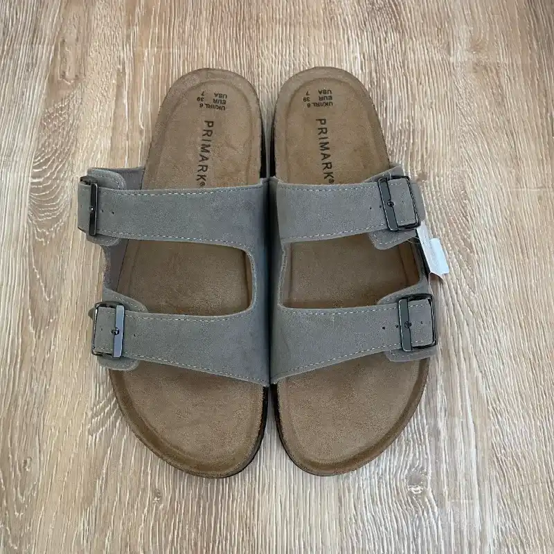 Prácticas color gris