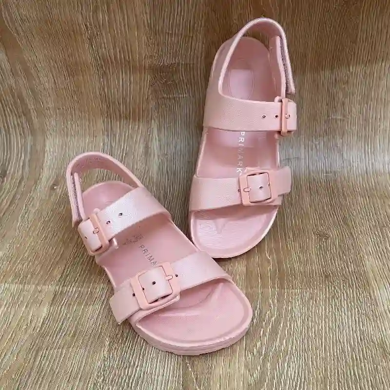 Prácticas de goma color rosado 