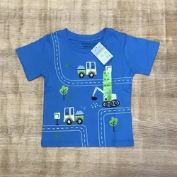 Pulóver azul con carretera