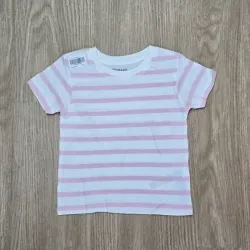 Pulover Básico de Franjas Rosadas