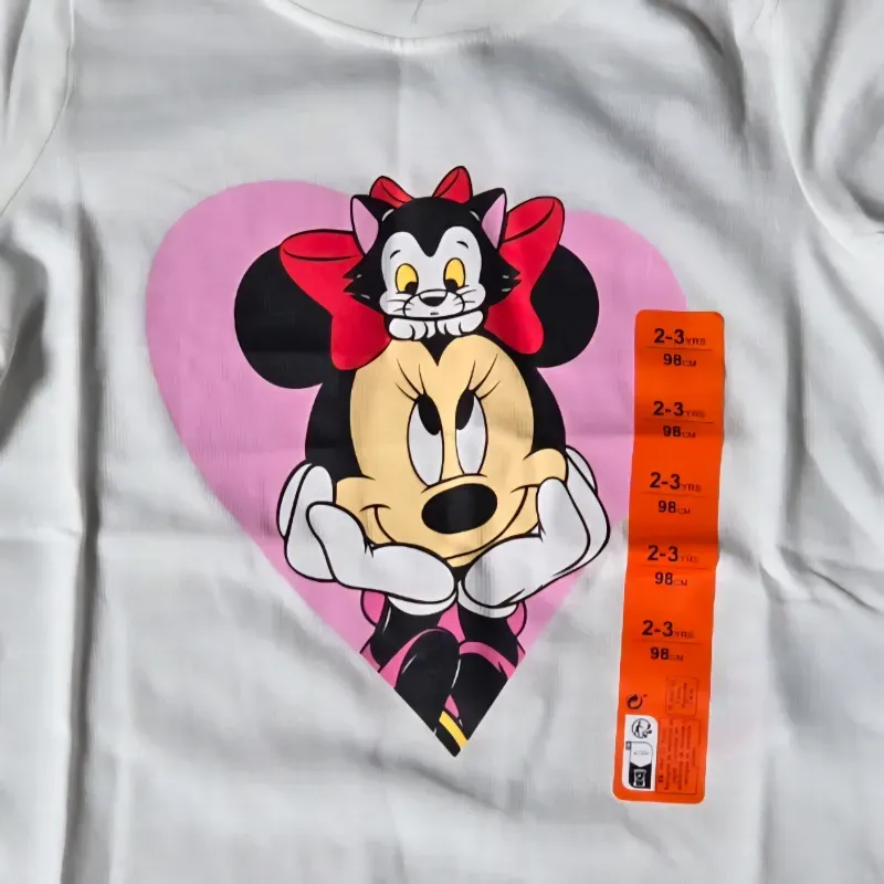 Pulover blanco de Minnie con corazón Rosado