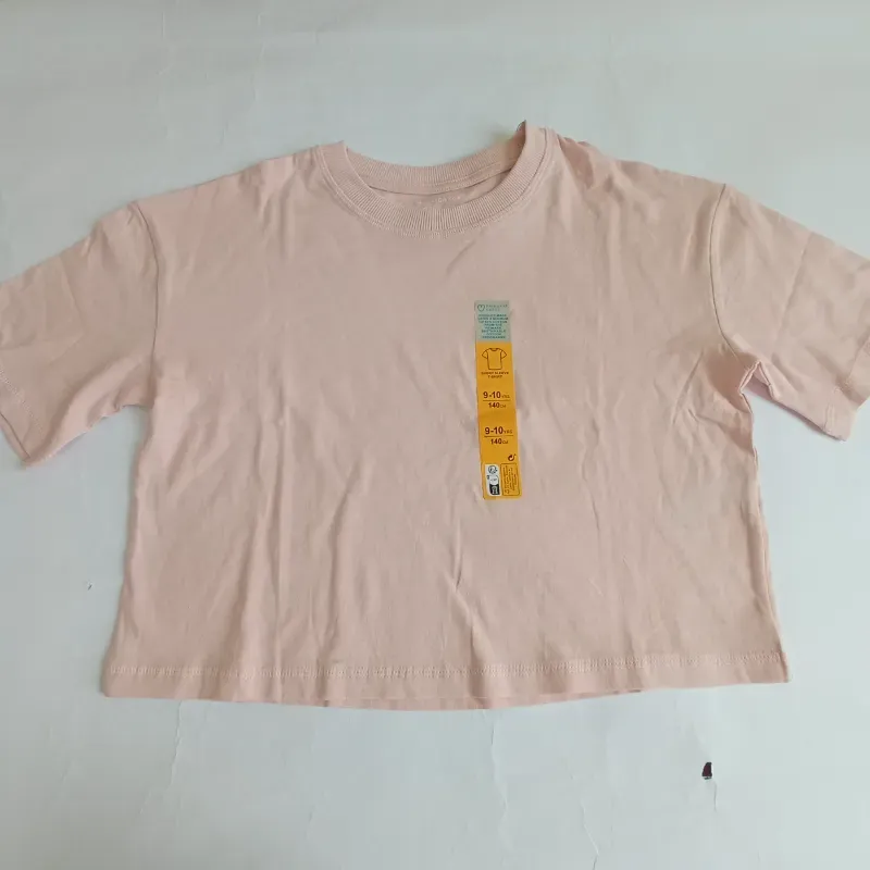 Pulóver cajita de color rosado 