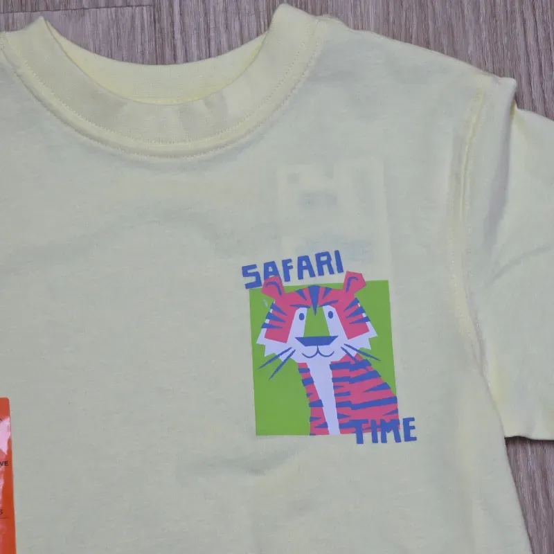 Pulover color amarillo "Safari Time"