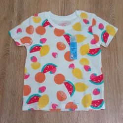 Pulóver color blanco con frutas 