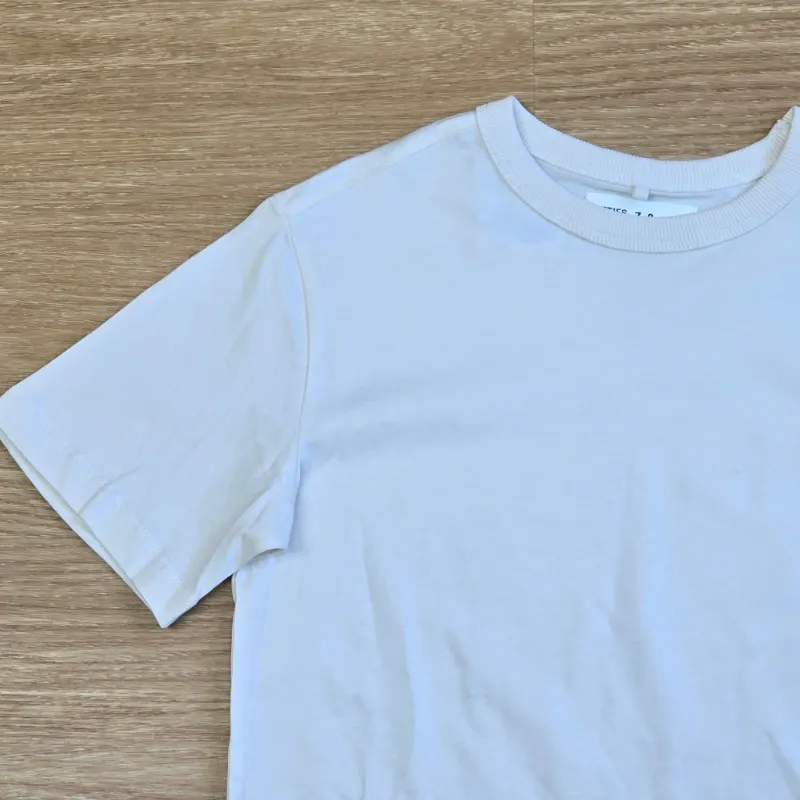 Pulover color blanco hueso