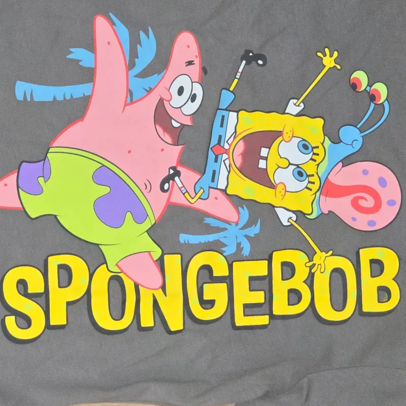 Pulover color gis de Bob Esponja