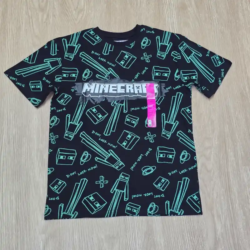 Pulover color negro de Minecraft