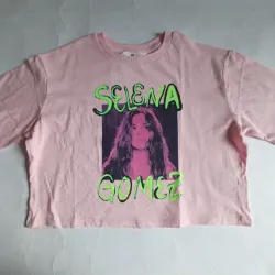 Pulóver color rosado "Selena Gómez"