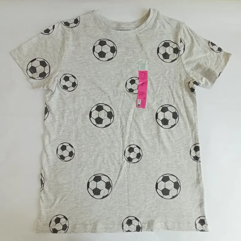 Pulóver con balones de fútbol 