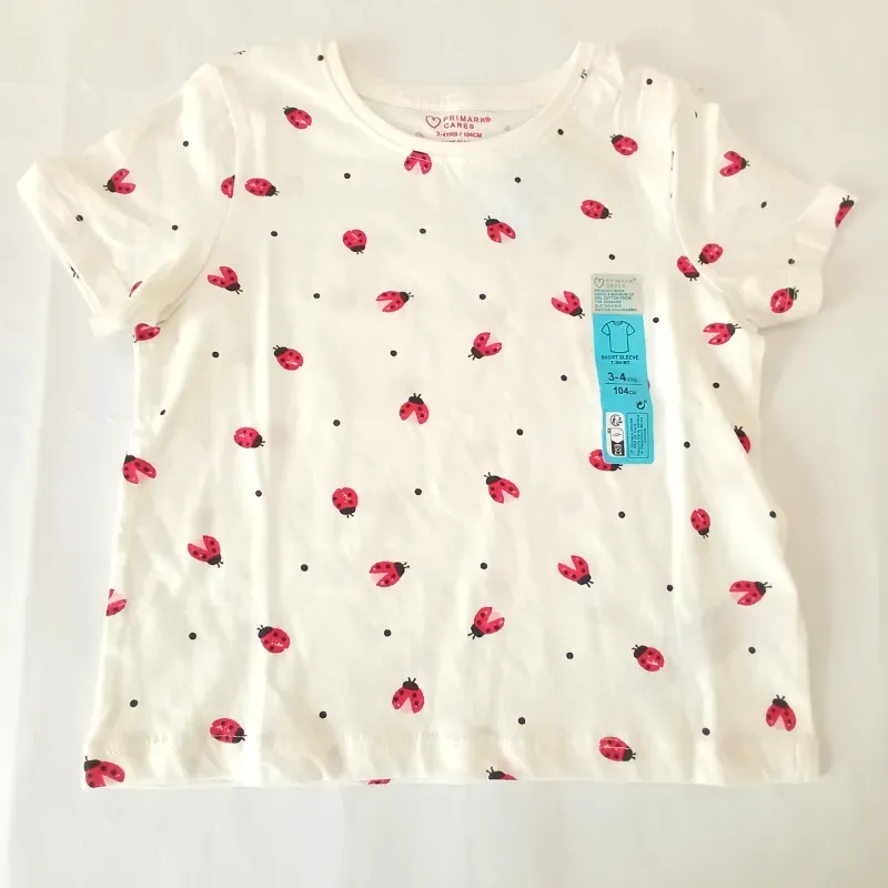 Pulóver con mariquitas 