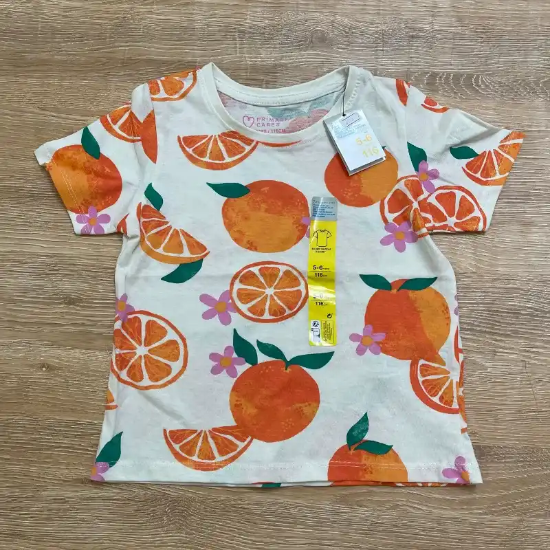 Pulóver con naranjas