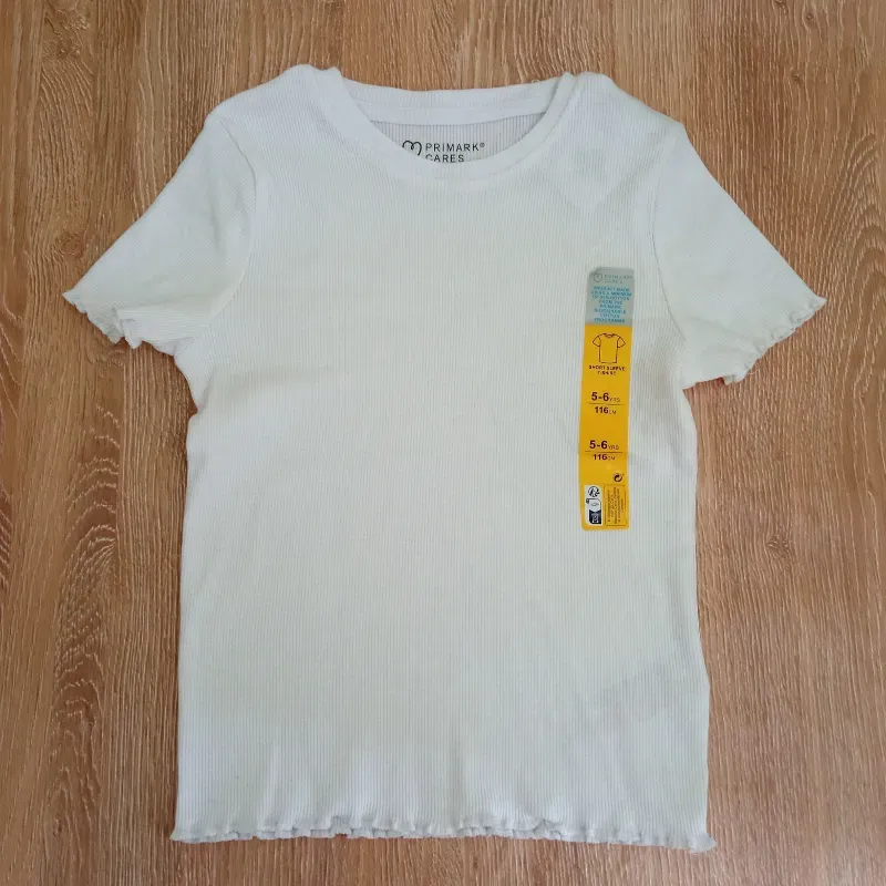 Pulóver de canalé color blanco 