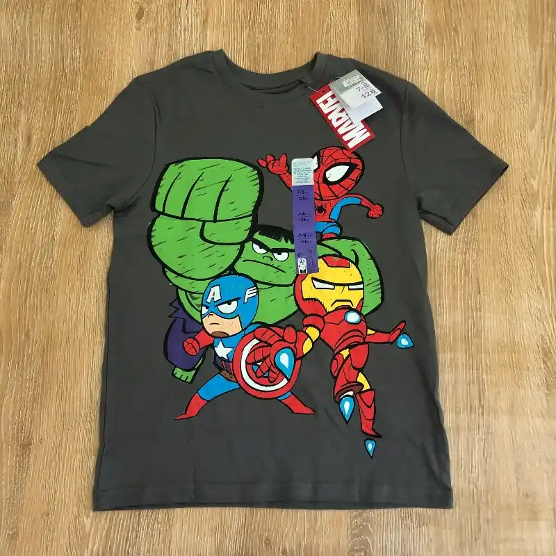 Pulóver de los Avengers 