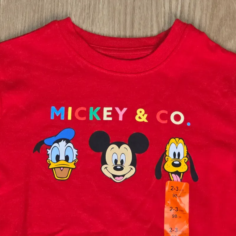 Pulover de Mickey Mouse color rojo