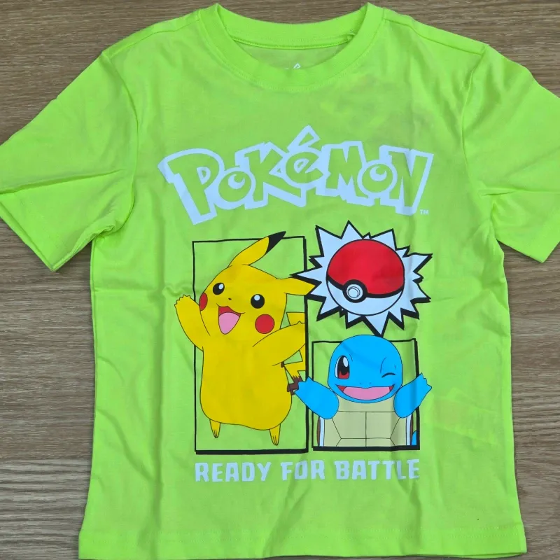 Pulover de Pokémon color verde