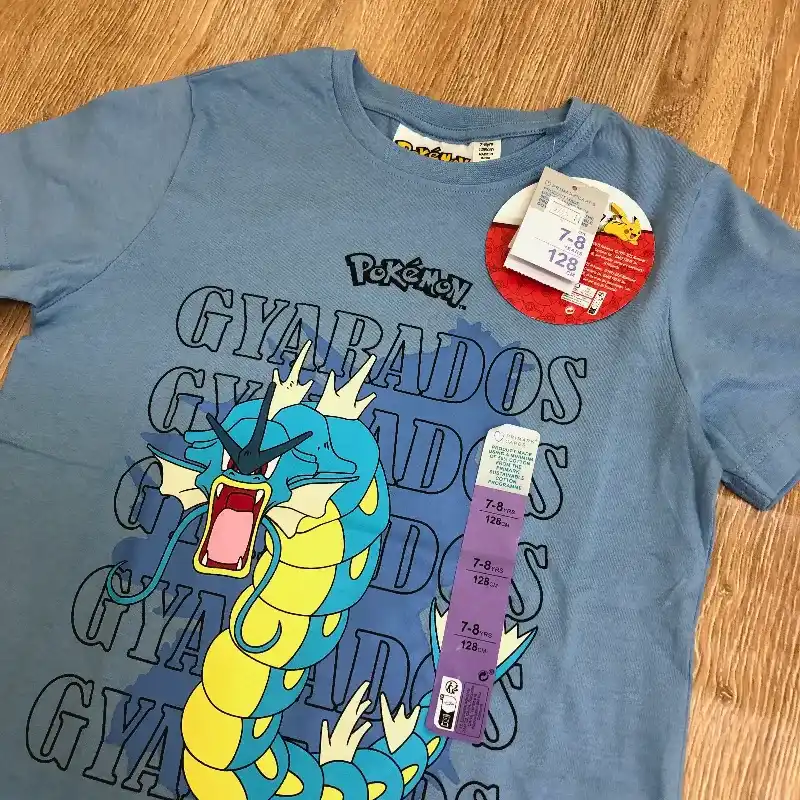 Pulóver de Pokemon 