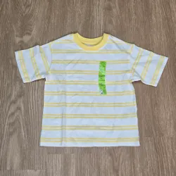 Pulover de rayas amarillo