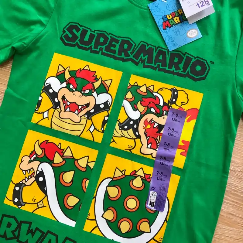 Pulóver de "Super Mario" color verde