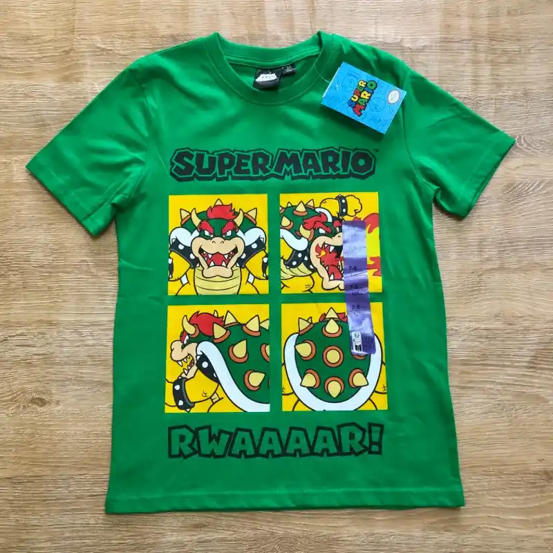 Pulóver de "Super Mario" color verde