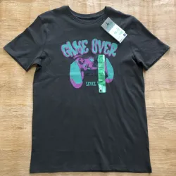 Pulóver "Game Over" color negro