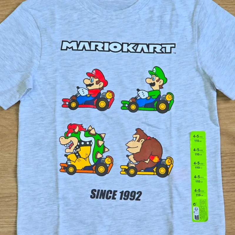 Pulover Gris de Mario Kart