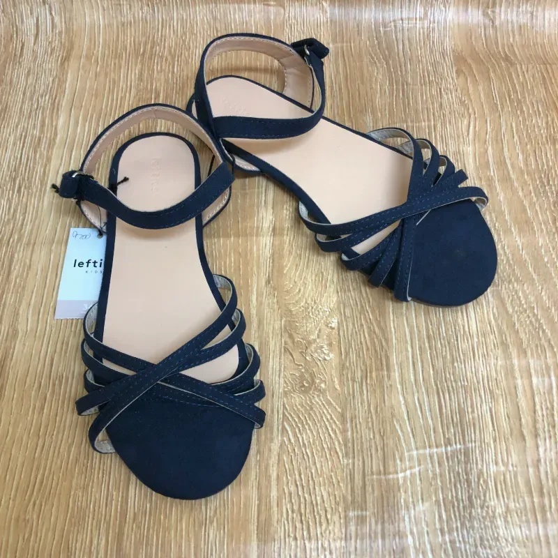 Sandalias color azul oscuro