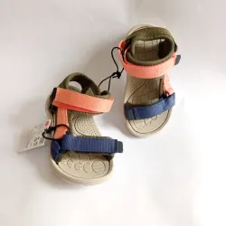 Sandalias color beige 