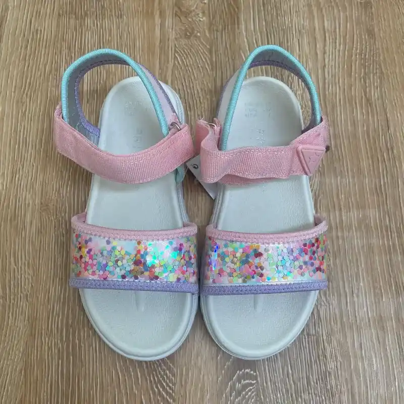 Sandalias color blanco y rosado 