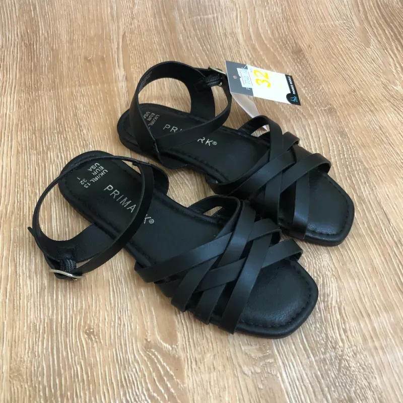 Sandalias color negro