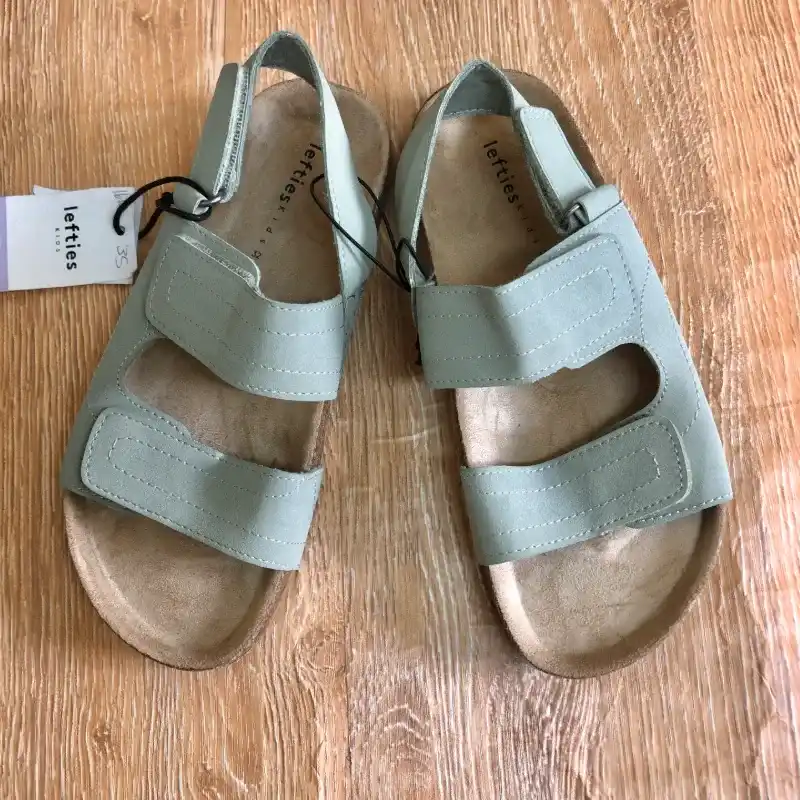 Sandalias color verde