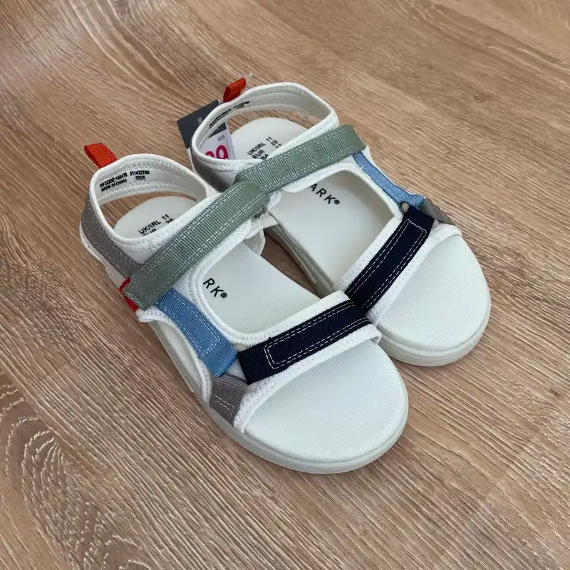 Sandalias de color blanco 