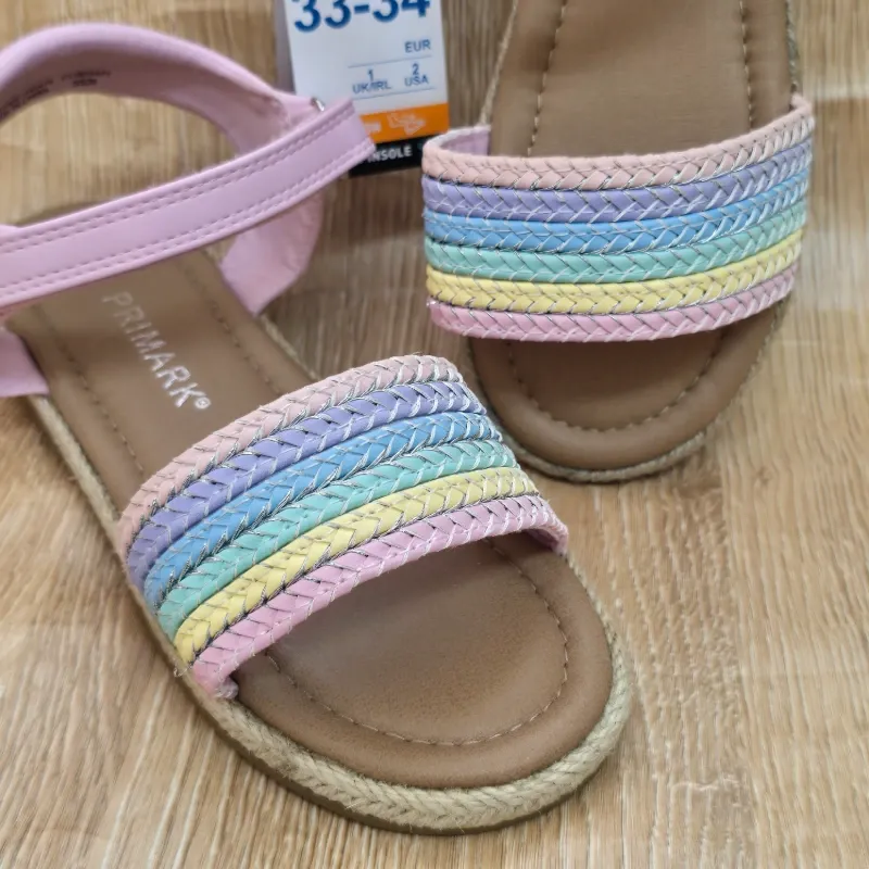 Sandalias de colores con suela de yute