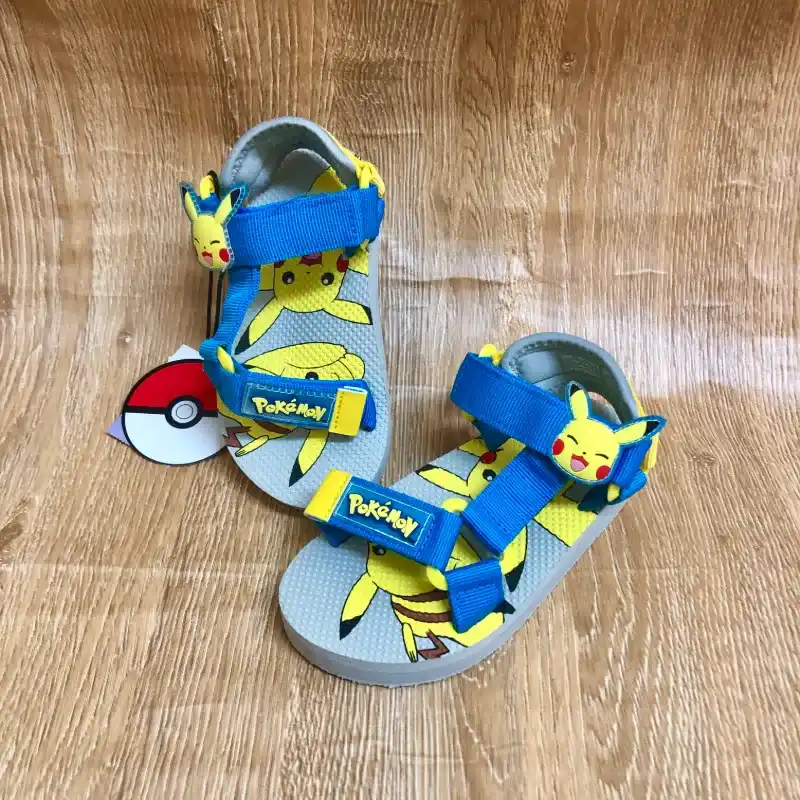 Sandalias de Pikachu 