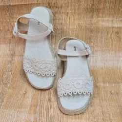 Sandalias Plataforma Beige Encaje